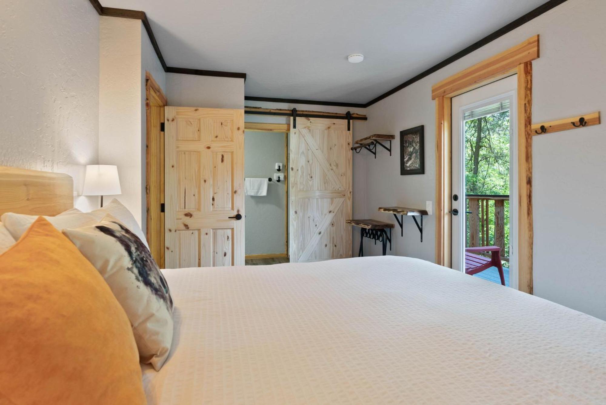 Lake Village Lodge Кёр-д'Ален Экстерьер фото